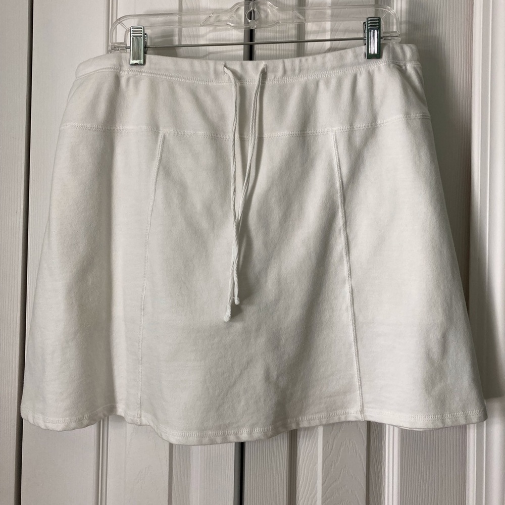 A-lined Coral Bay Size L Skort